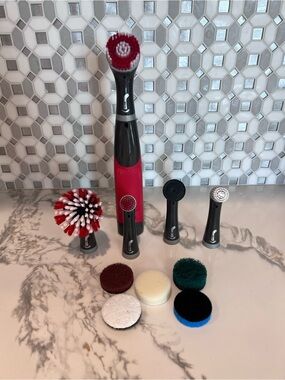 Reveal Power Scrubber 11-Piece Kit Cordless Electric Battery Powered Scrub Brush